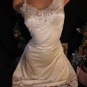 Vtg Silky Nylon Full Wide Lace Dress Slip Nightie Body Con Lingerie 36